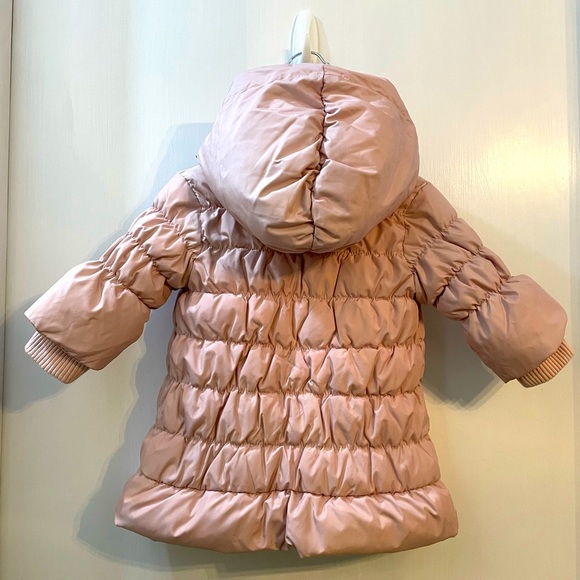 babyGap Puffy Winter Coat with hood Dusty Rose 0-6 months EUC - Picture 9 of 9
